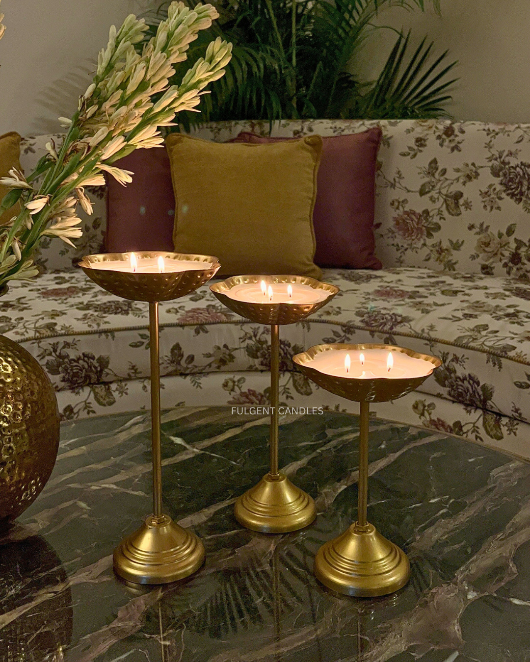 Urli Stand Candle - Set of 3