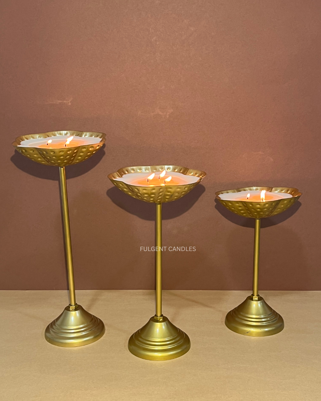 Urli Stand Candle - Set of 3